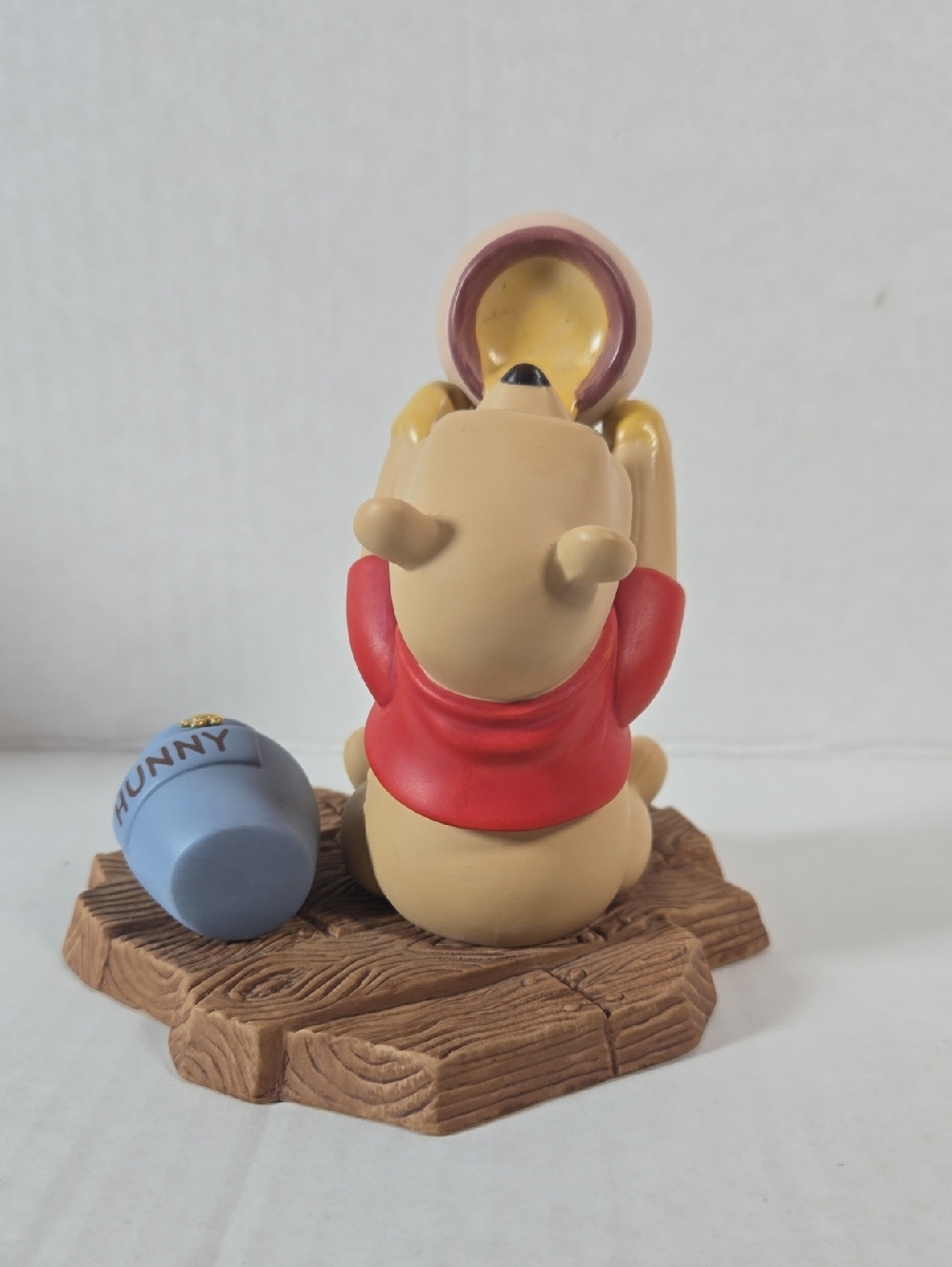 Vintage DISNEY " POOH & FRIENDS" Life Is Sweet Winnie The Pooh Figurine - Picture 5 of 6